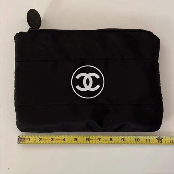 CHANEL BLACK Puffy Travel Make up Bag 12"x9" NEW - Picture 6 of 11